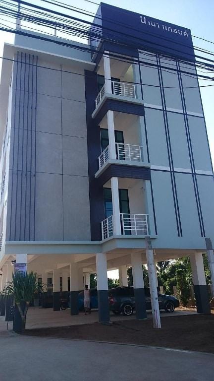 Nana Grand Apartment in Laos