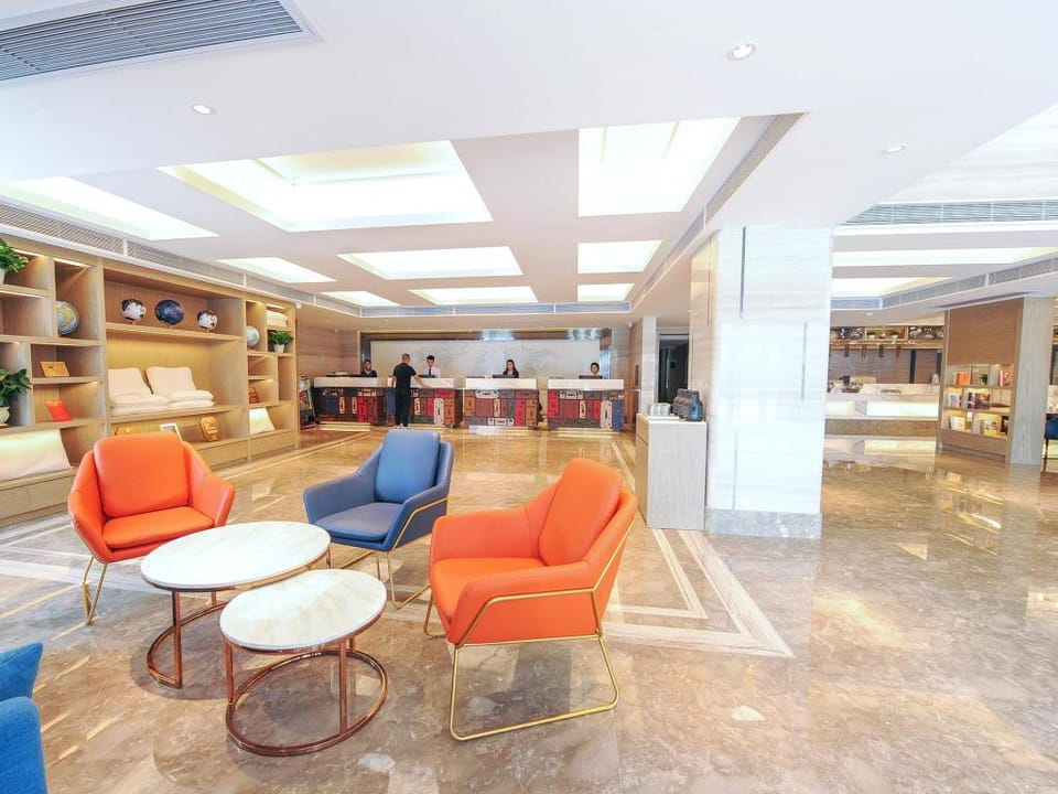 Kyriad Marvelous Hotel Shenzhen Linheng Plaza Liuyue Metro Station Riad in Shenzhen