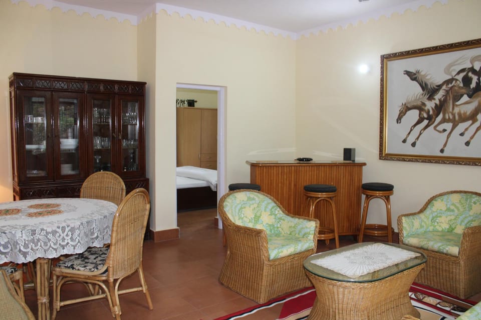 Pinewood Home Stay, Bhimtal, Nainital Vacation rental in Uttarakhand