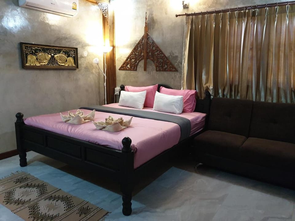Kanecha's Home (Deluxe King Room) Vacation rental in Thailand