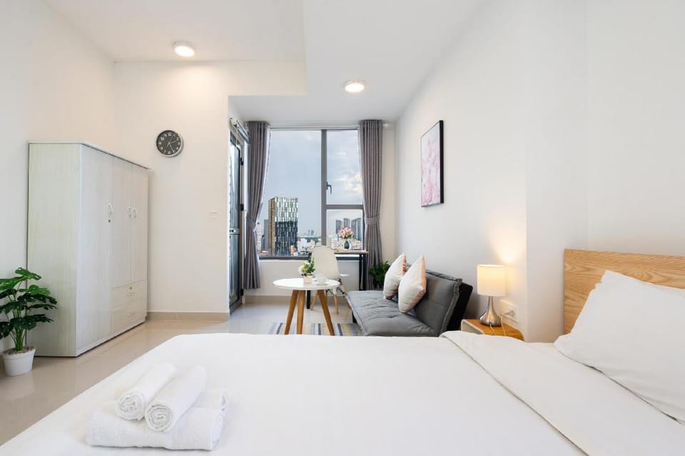 Chau Apartment - Ben Thanh - Inf. Pool - Netflix Apartment in Ho Chi Minh City