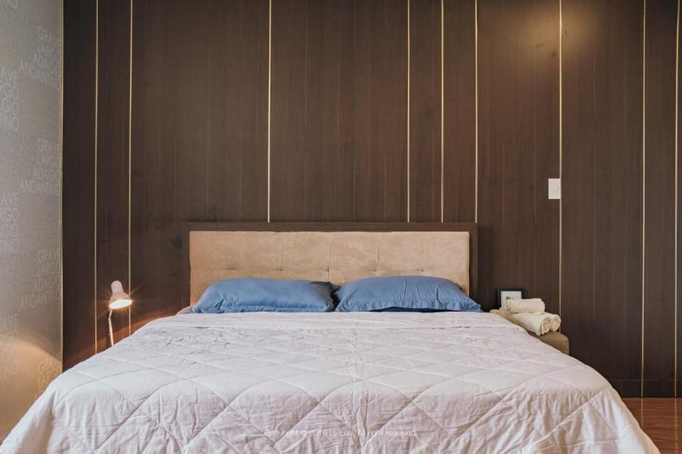 	 [AIRPORT][ MODERN+CONVENIENT] [FREE GYM+POOL]   Apartment in Ho Chi Minh City