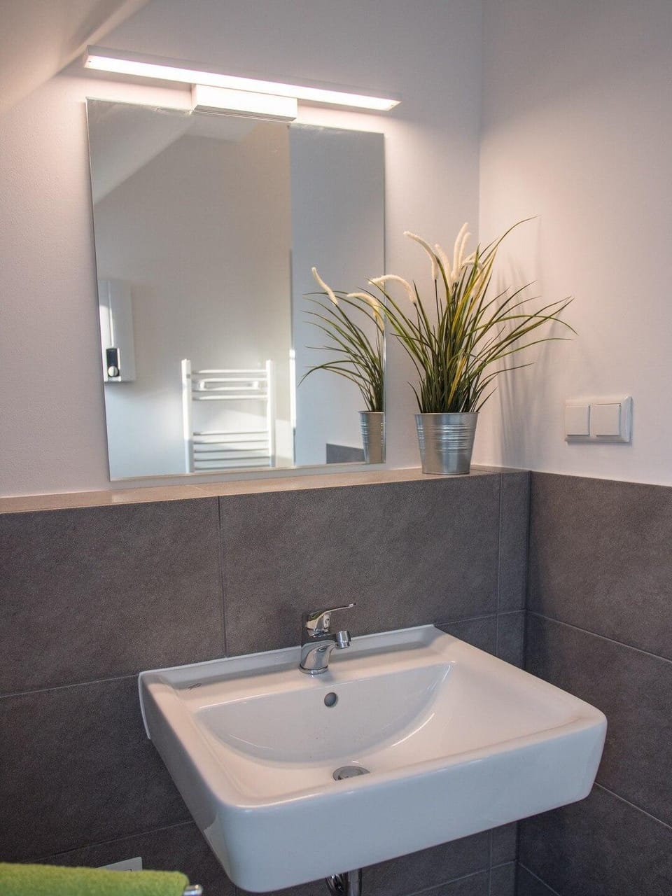 modern, bright, friendly, up to 8 people Apartment in Essen