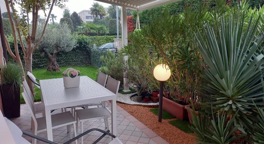 Elegante ed accogliente appartamento con garage. Apartment in Veneto