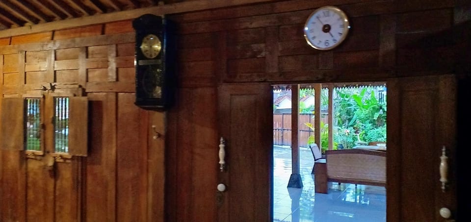 Demak Room beautifull Vacation rental in Special Region of Yogyakarta