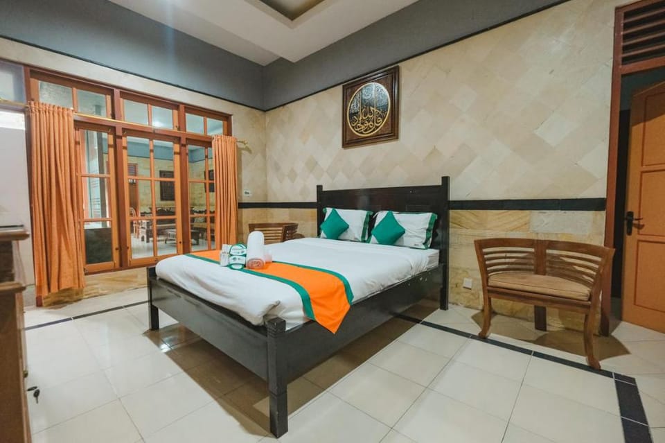 Homestay Syariah  dekat Gembiraloka Zoo 2 by Simply Homy Vacation rental in Yogyakarta