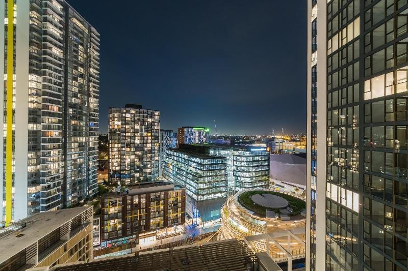 Darling Harbour Luxury Brand New 2BD+Free Parking! Apartment in Surry Hills