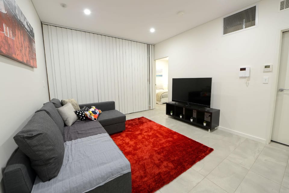 A1 Sydney CBD Deluxe Gateway @ Chippendale Green Apartment in Sydney