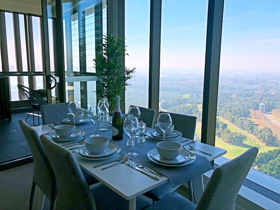 Sydney Luxury Apartment - Olympic Park - Sky View Apartment in Sydney
