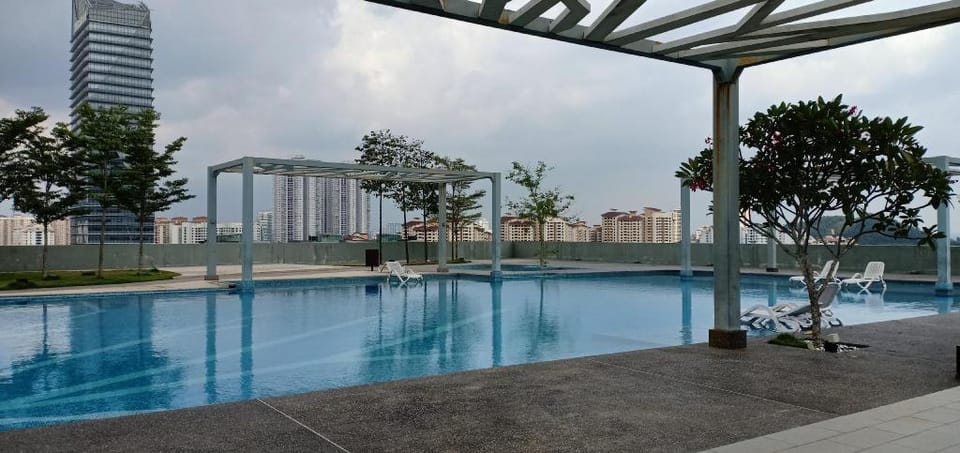 Homestay 6 to 9 pax Kota Damansara Apartment in Petaling Jaya