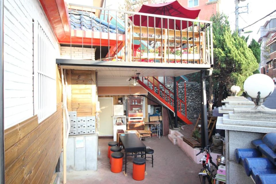 22NearAction@HongDae/ShinChon,Quiet GoodNight@Home Apartment in Seoul