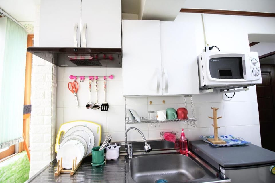 23NearAction@HongDae/ShinChon,Quiet GoodNight@Home Apartment in Seoul