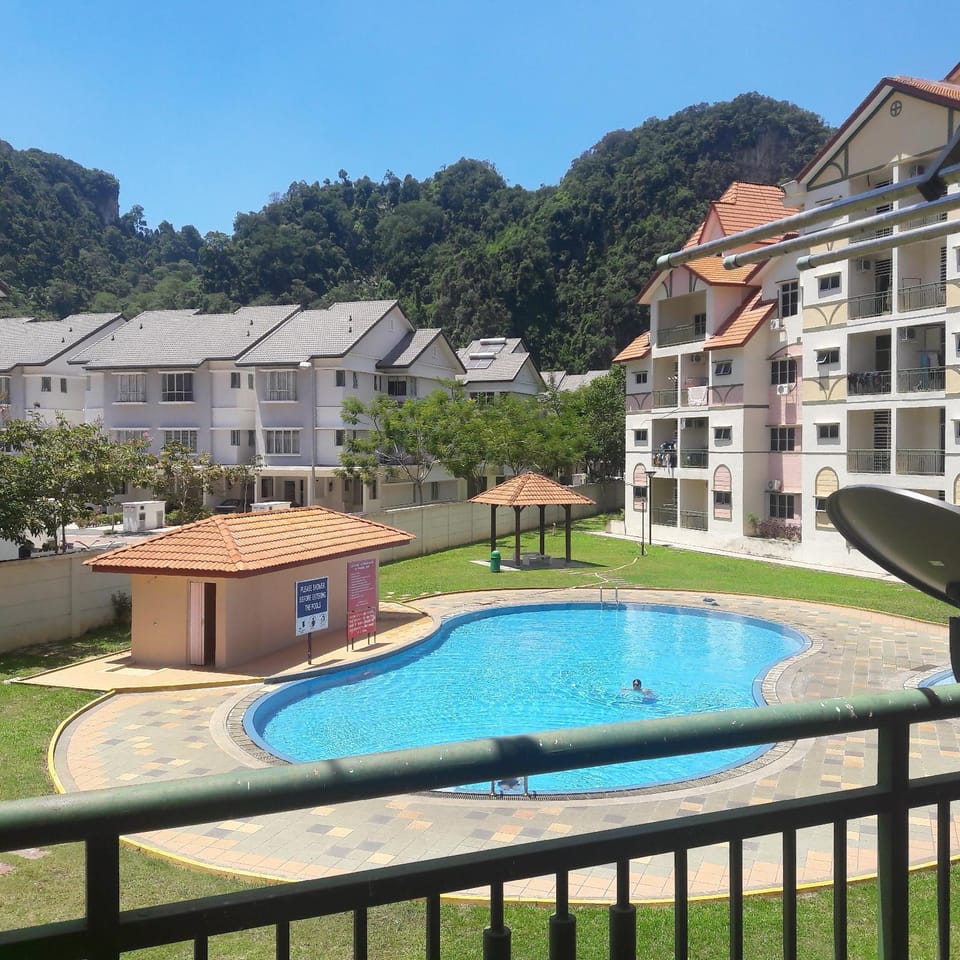 Jeffrey Homestay Ipoh R @ Lost World of Tambun Apartment in Ipoh