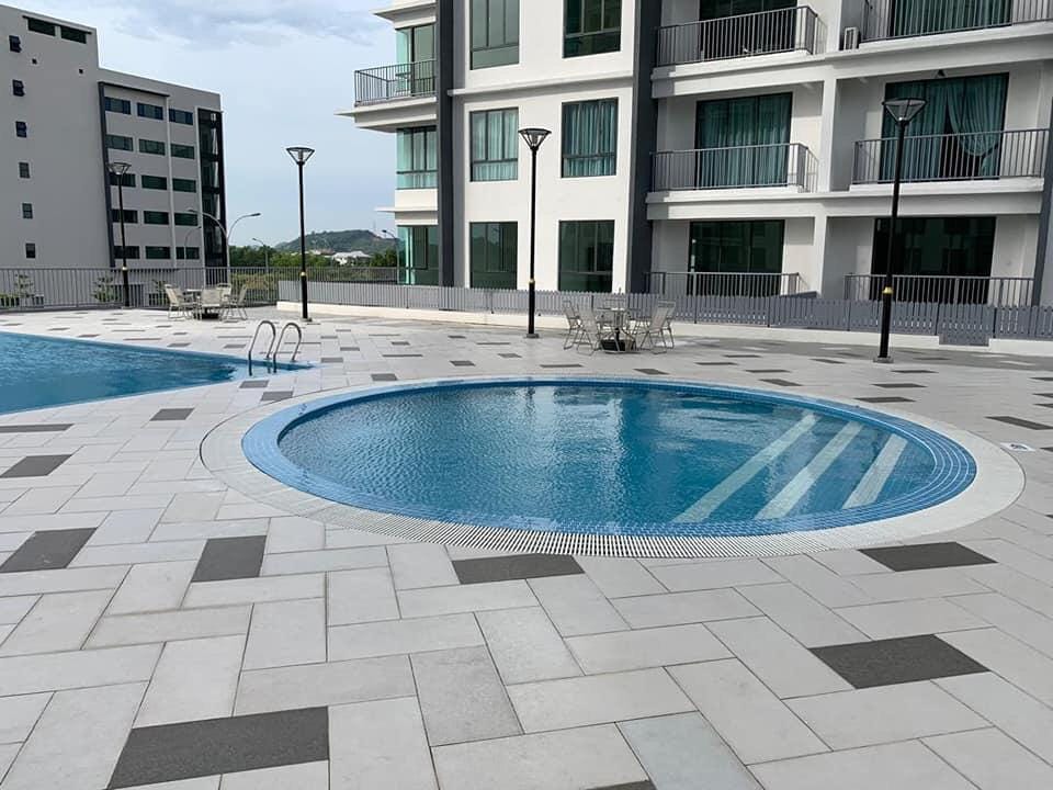 Nice Pool and Hill View best for Relaxing Apartment in Ipoh