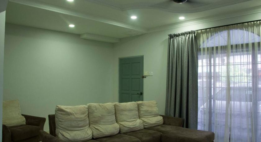 Gray Whale Cozy Homestay Vacation rental in Ipoh