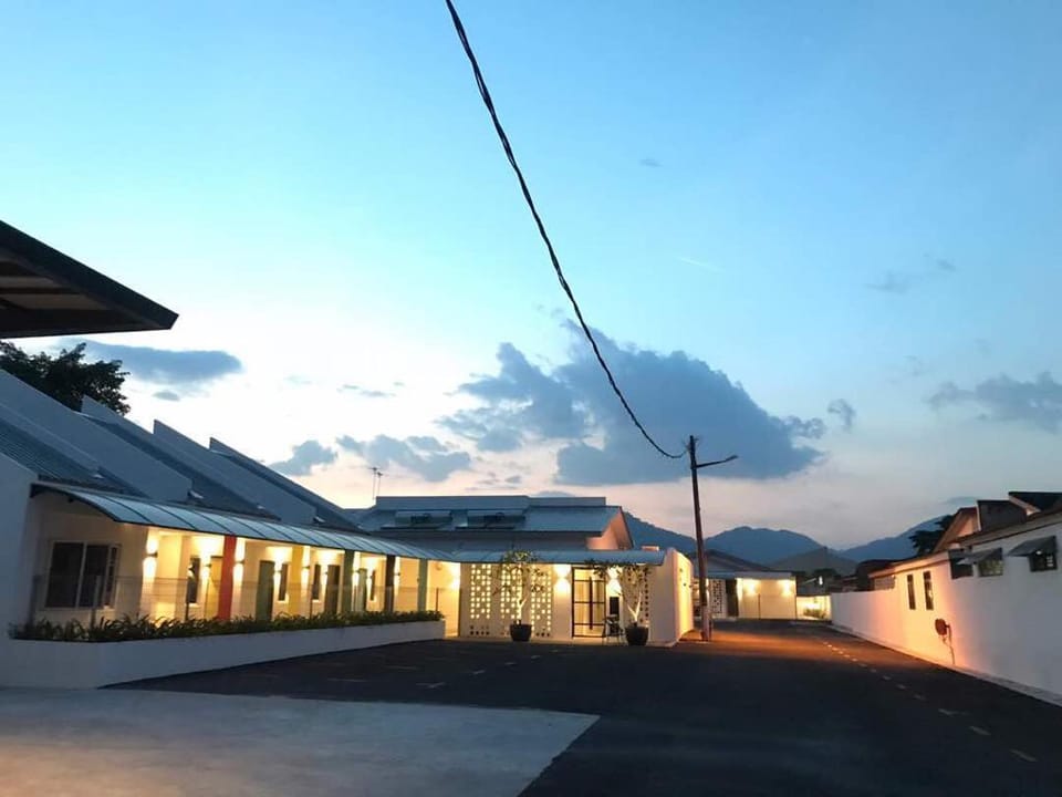 Kinta Valley Retreat -4Pax Duplex Chalet Vacation rental in Ipoh