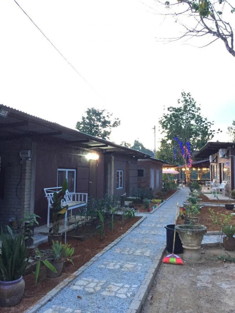 Penginapan FAZ tepi sungai Vacation rental in Terengganu, Malaysia