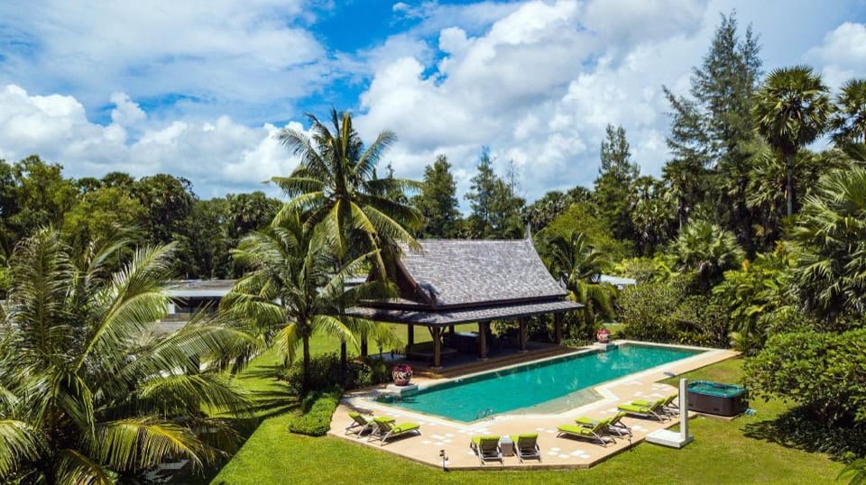 Villa alaya bangtao phuket beachfront 4 bedroom  Villa in Choeng Thale