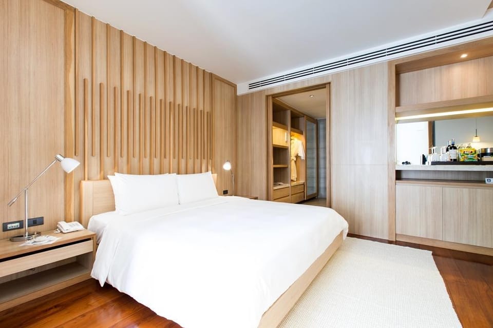 6 bedroom villa combination 2 private pools! Villa in Patong