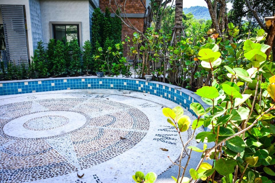 Naiyang beach cozy apartment near airport Apartment in Phuket