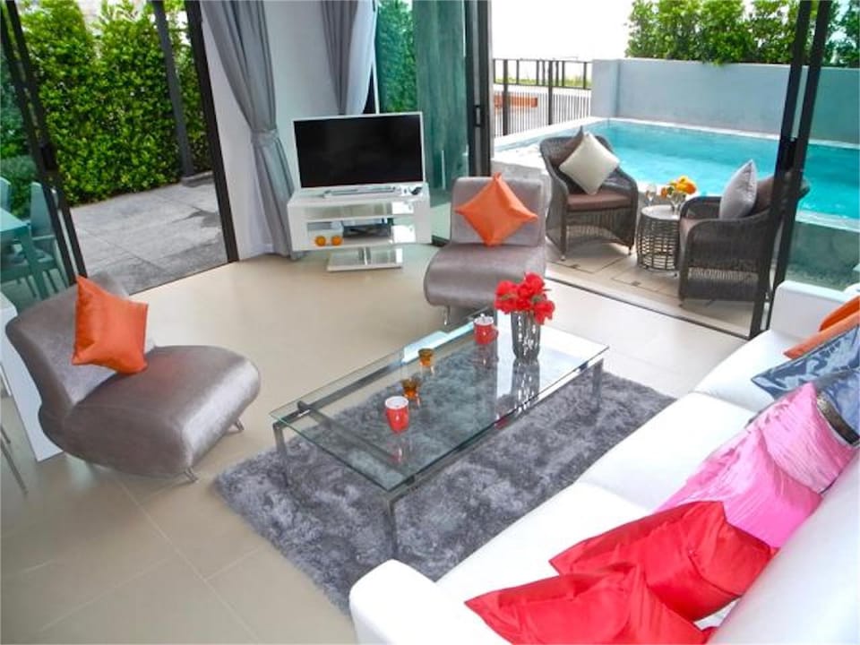 New and very comfortable villa! Villa in Chalong