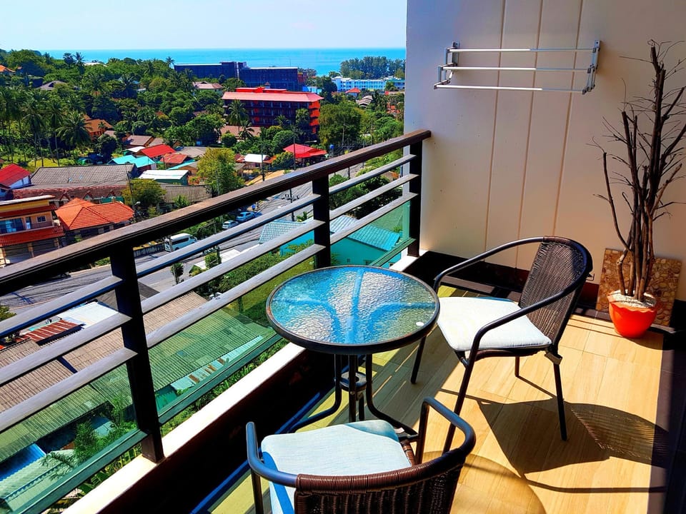 Sea & Sky Karon Beach - Cozy Sea View Apartment  Apartment in Phuket