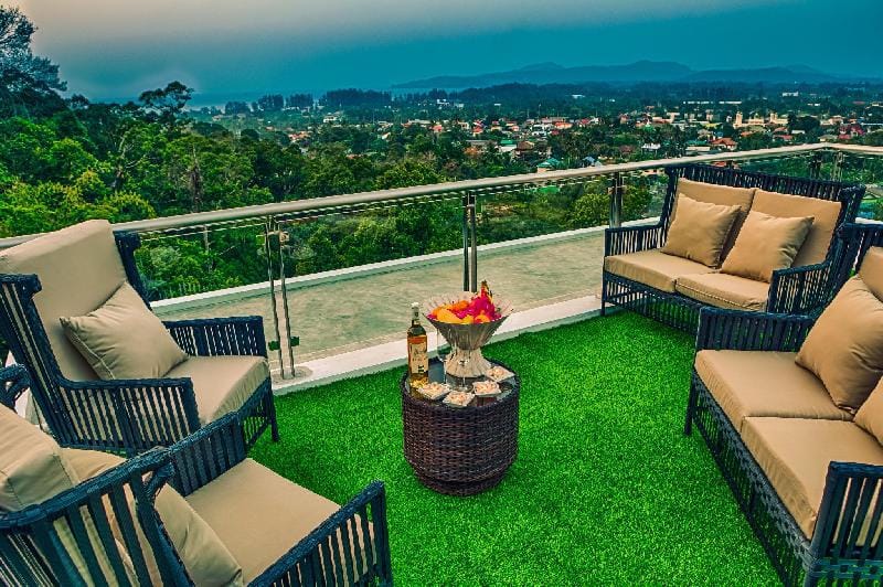 Fully serviced Grand Villa Luxury Time  Villa in Choeng Thale