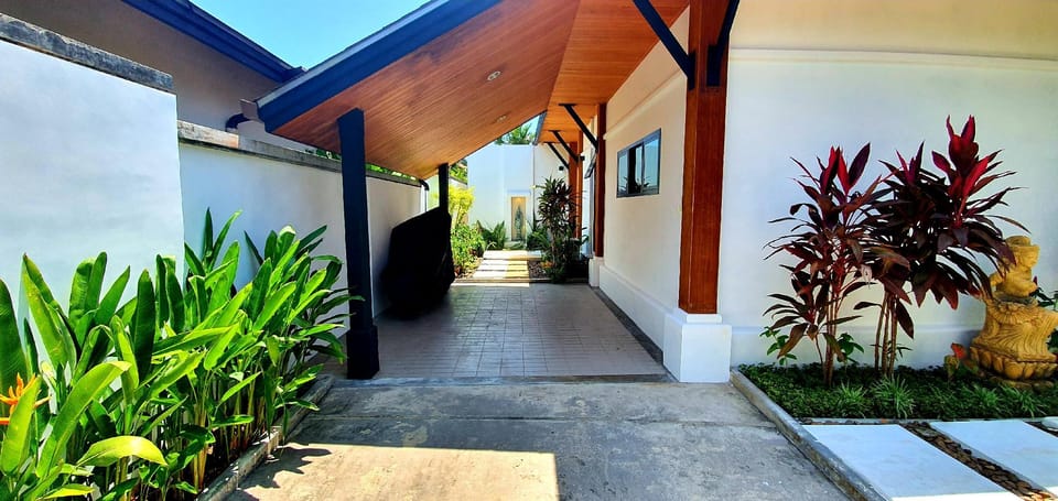 @ 3BR POOL VILLA @ PHUKET @ BEACH 150 m @ Villa in Rawai