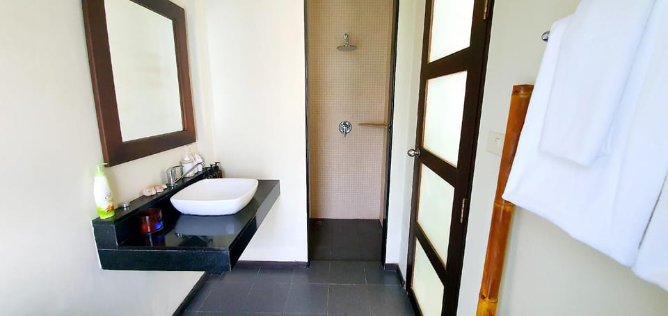 @ 3BR POOL VILLA @ PHUKET @ BEACH 150 m @ Villa in Rawai