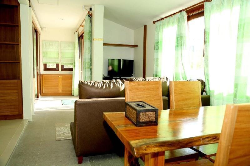 Baanmanchusa LemonHouse Vacation rental in Rawai