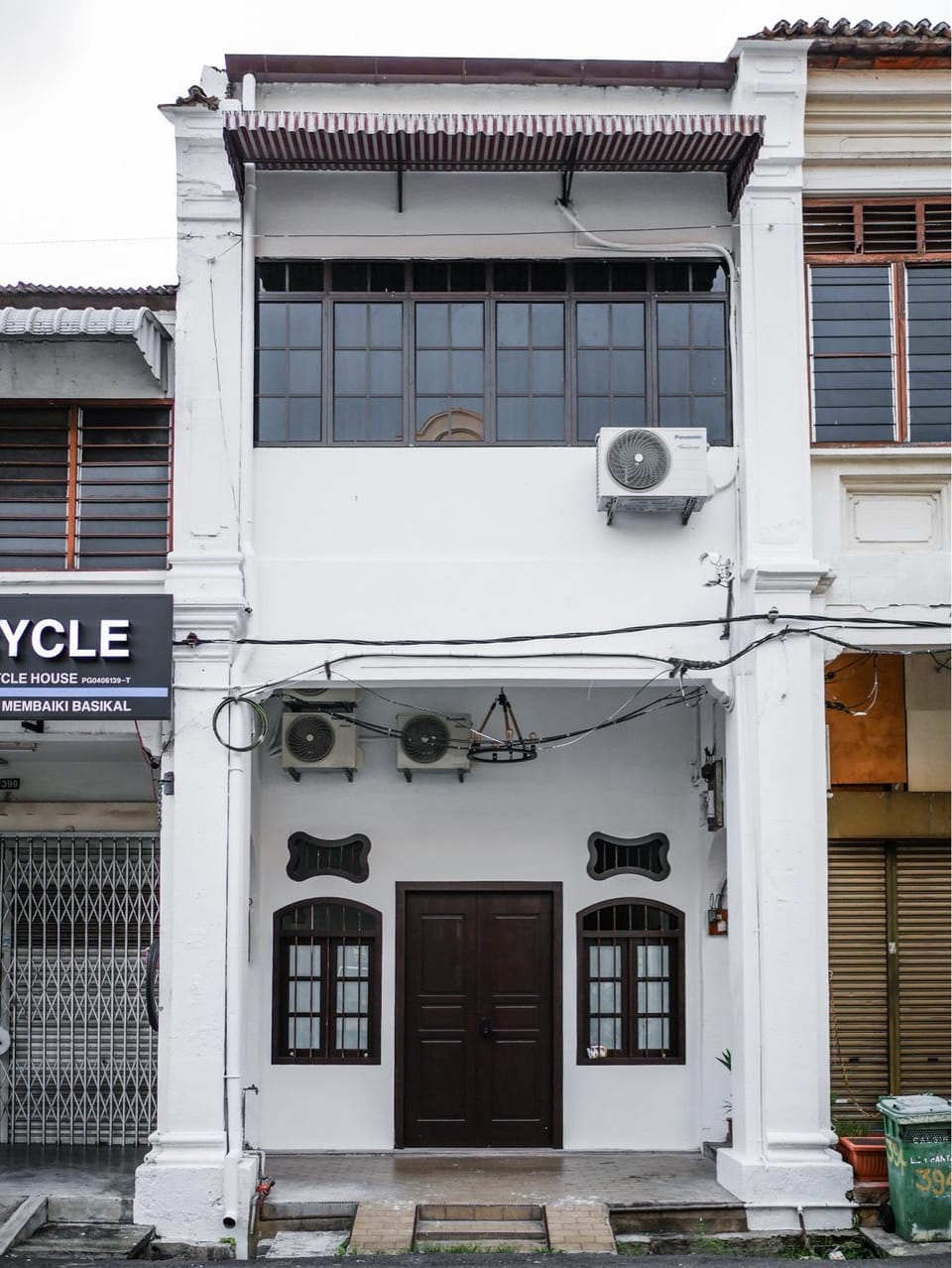 Beach Street Heritage Home for 6-8 Pax Vacation rental in George Town