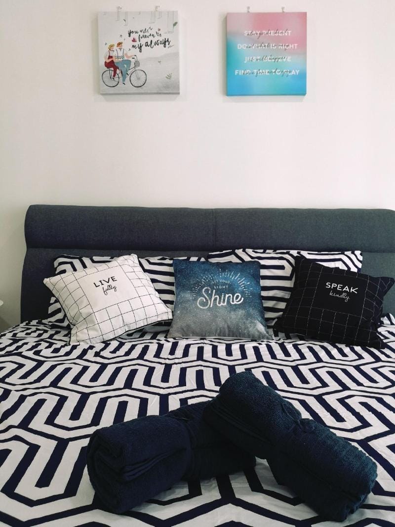 COZY Terrace House 4 ROOM 6PAX @BM ALMA JUSCO Vacation rental in Penang