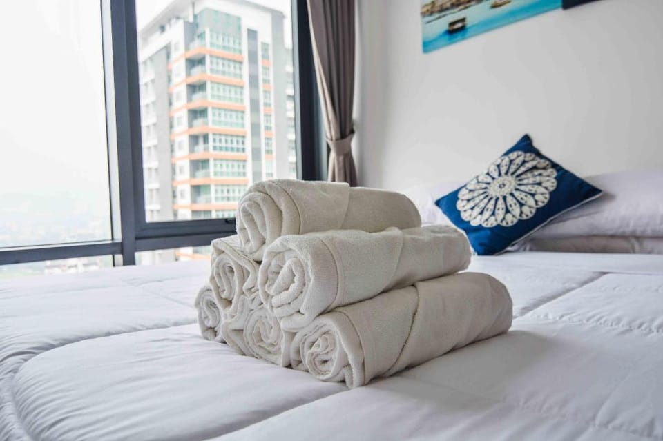 Ash by ALV, 3BR Instaworthy Luxury Suite Apartment in George Town