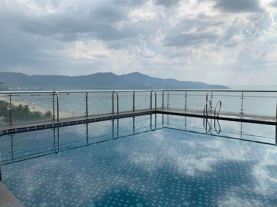 35A16 Madame Phuong-Super VIP Apartment Ocean View Apartment in Da Nang