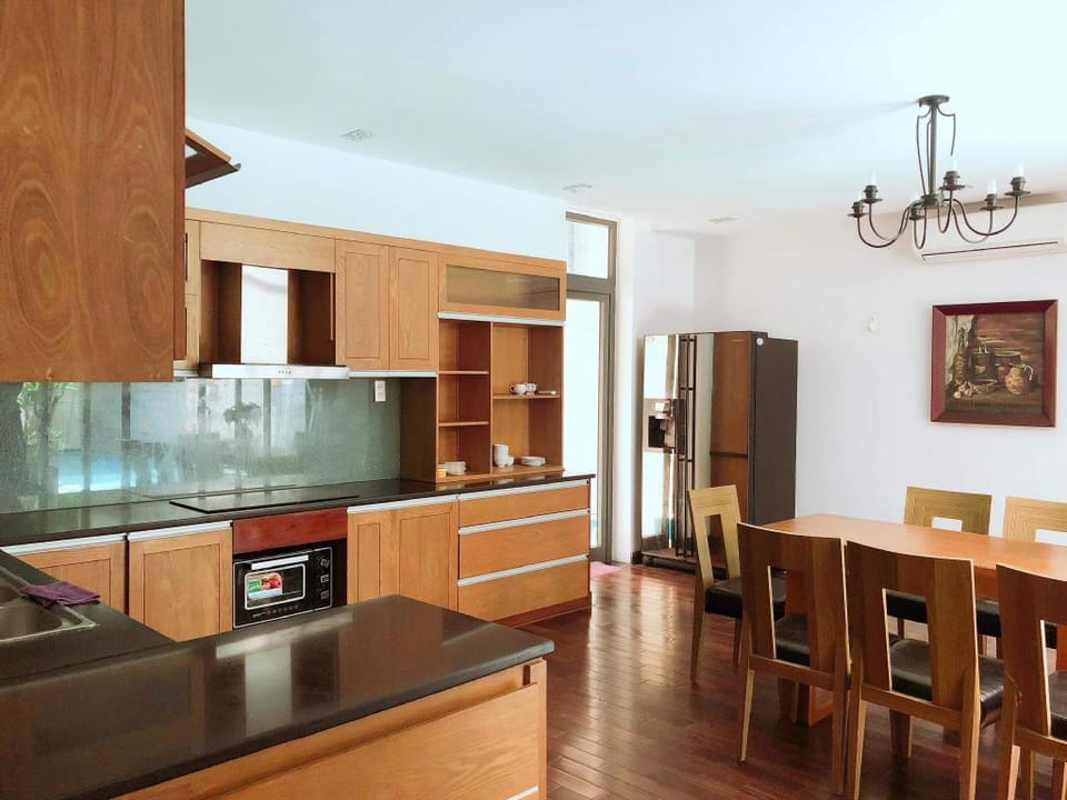 Villa Close Beach - Apartment 4 BR In Pool Villa Apartment in Da Nang