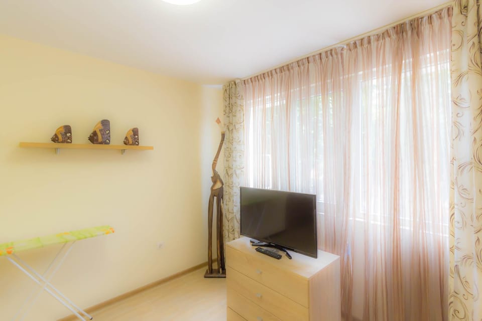 Speranza's Second Luxury Studios TOP Center Burgas Apartment in Burgas
