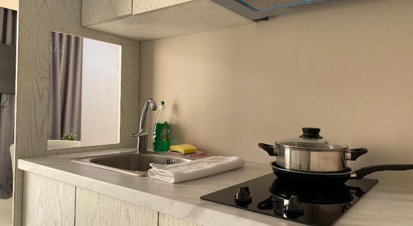 24K Athena Suites Apartment in Athens