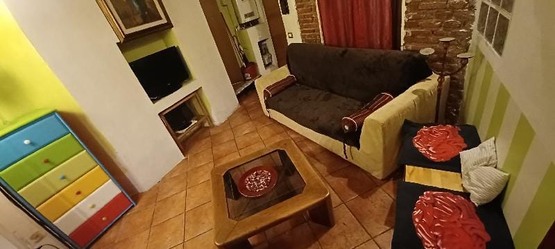 PIRELLI Apartment in Milan