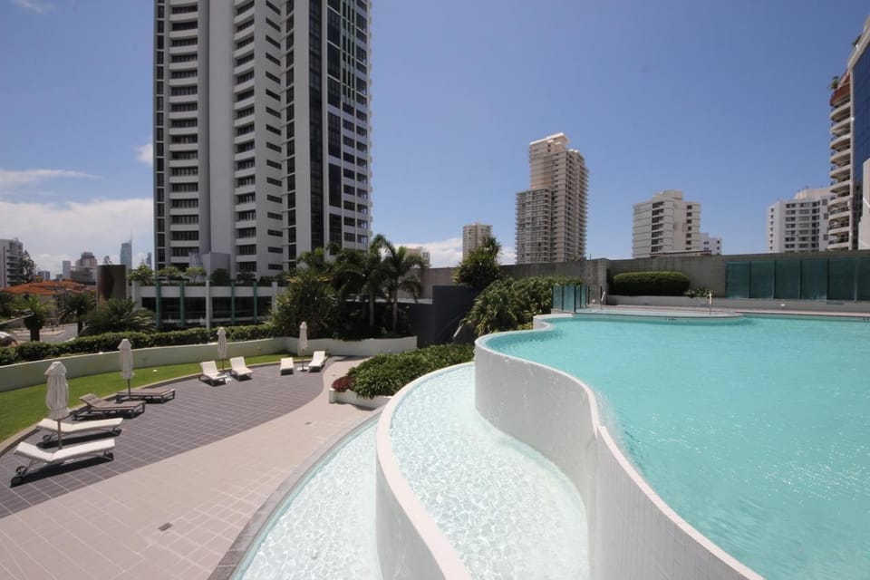 2404 Perfect, The Wave Broadbeach Apartment in Gold Coast
