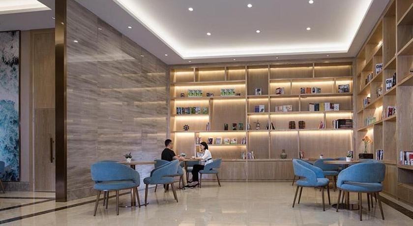Kyriad Marvelous Hotel·Dongguan Daling South Road Riad in Guangzhou