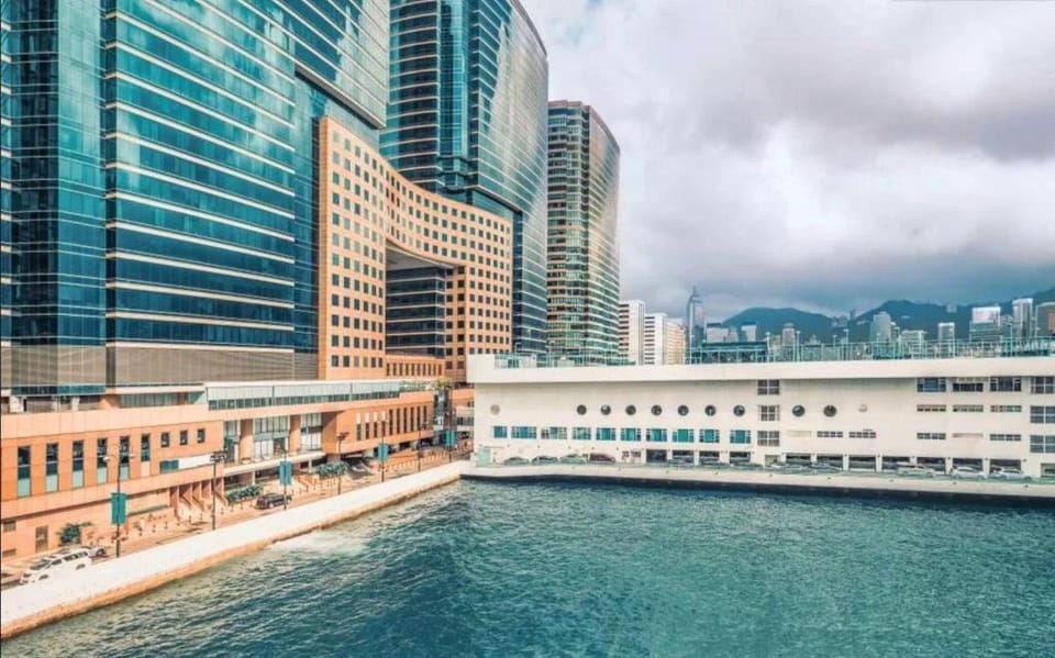 Whole Sunshine International Guesthouse Bed and Breakfast in Hong Kong