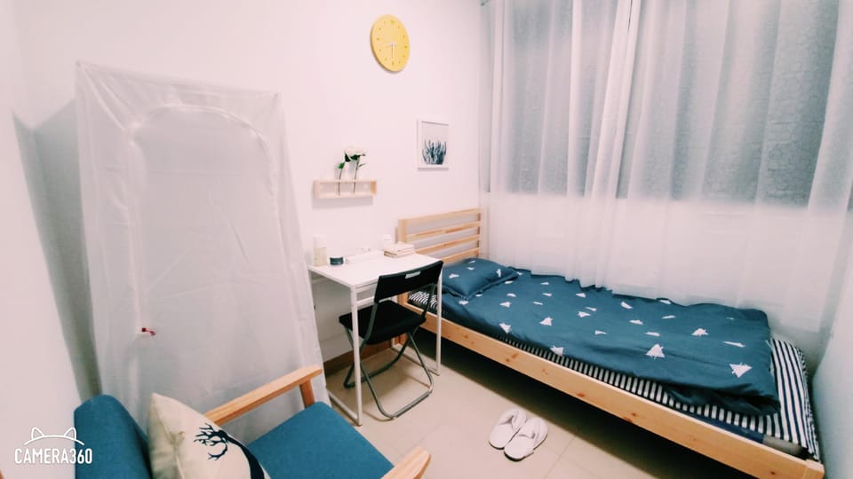 Long Stay only - Mong Kok 5 rooms 5ppls spacious Apartment in Hong Kong