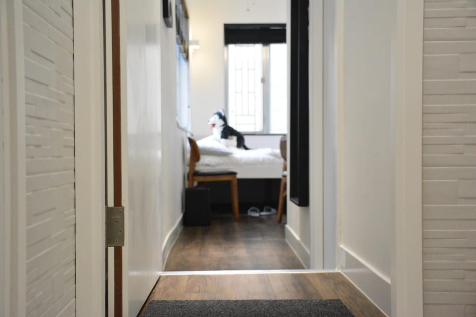 Ruby international Service apartment Room C Apartment in Hong Kong