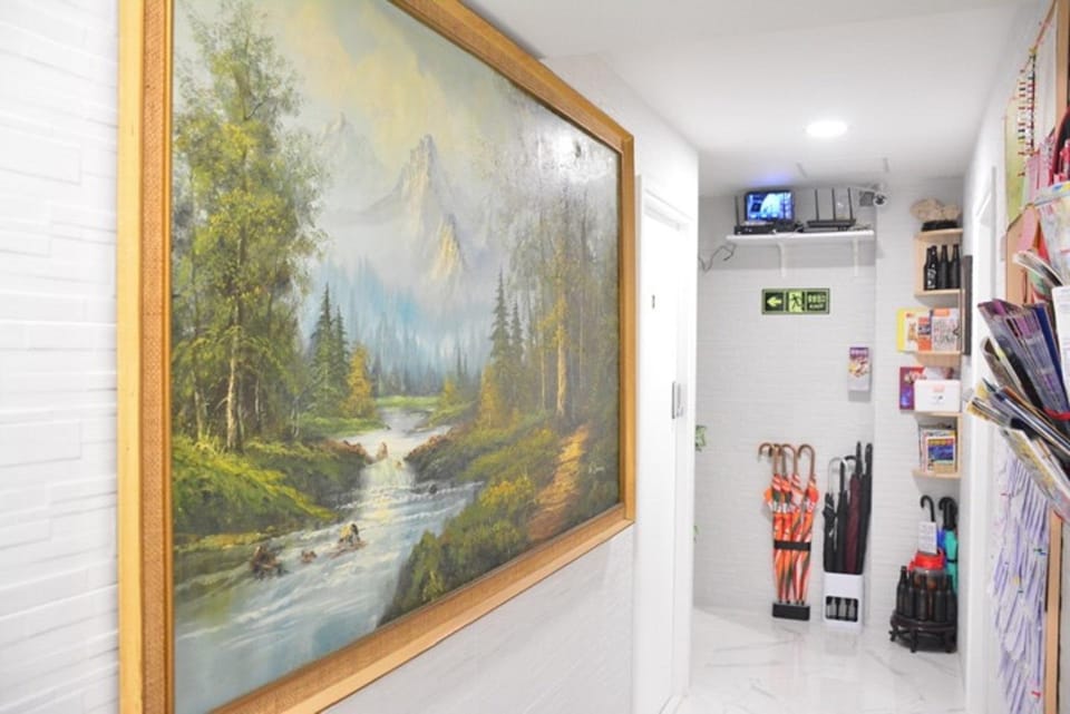 Ruby international Service apartment Room E Apartment in Hong Kong