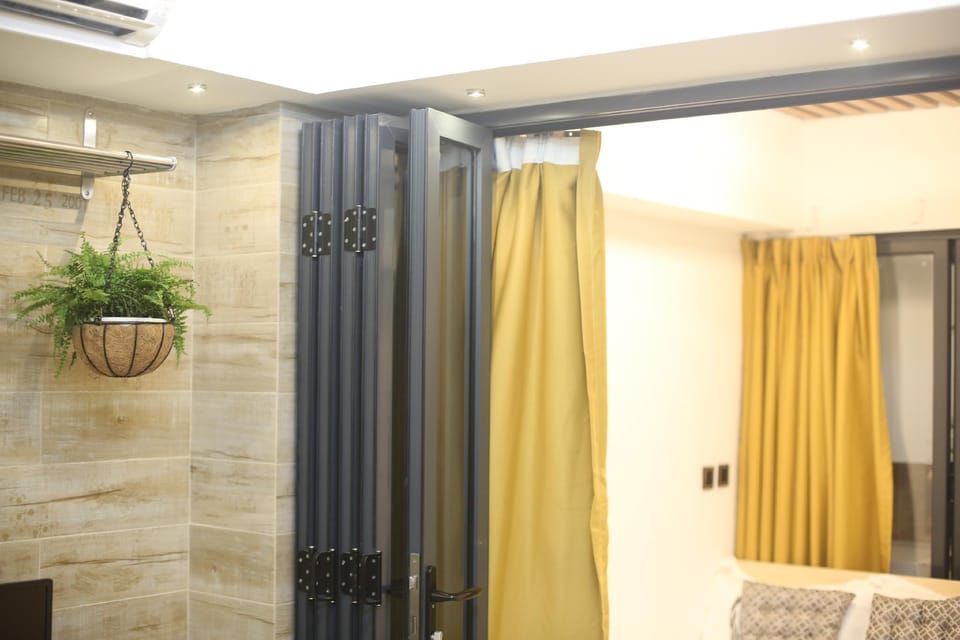 T2B -2 Bedrooms  open area/ open kitchen,2 Balcony Apartment in Hong Kong