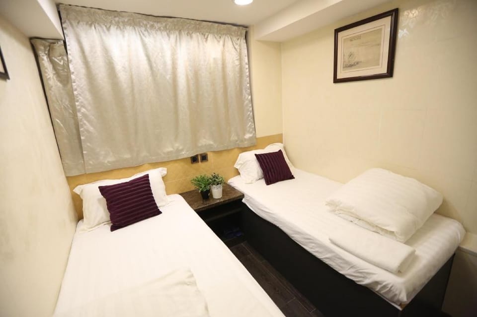 1502  Mini Room one bedroom with open area kitchen Apartment in Hong Kong