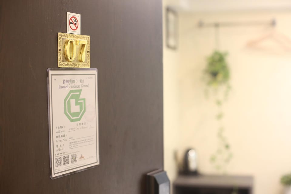1507 - Mini Lovely Room with open area w/t kitchen Apartment in Hong Kong