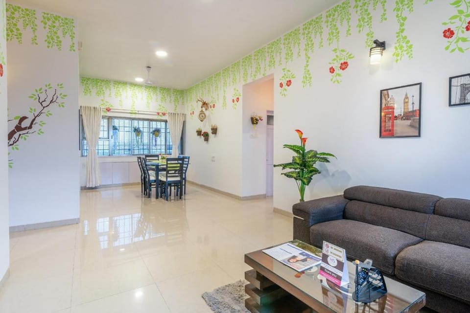 Airy 2 Bedrooms near Bandra Kurla Complex  Vacation rental in Mumbai