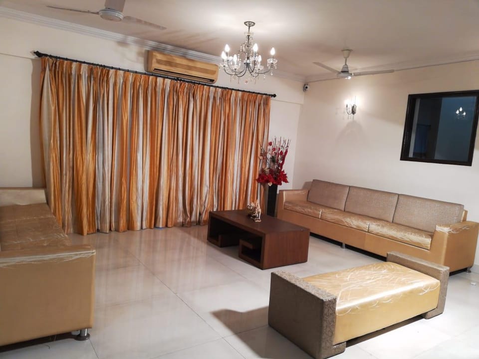 UMED APARTMENT & GUEST HOUSE SERVICES Villa in Maharashtra