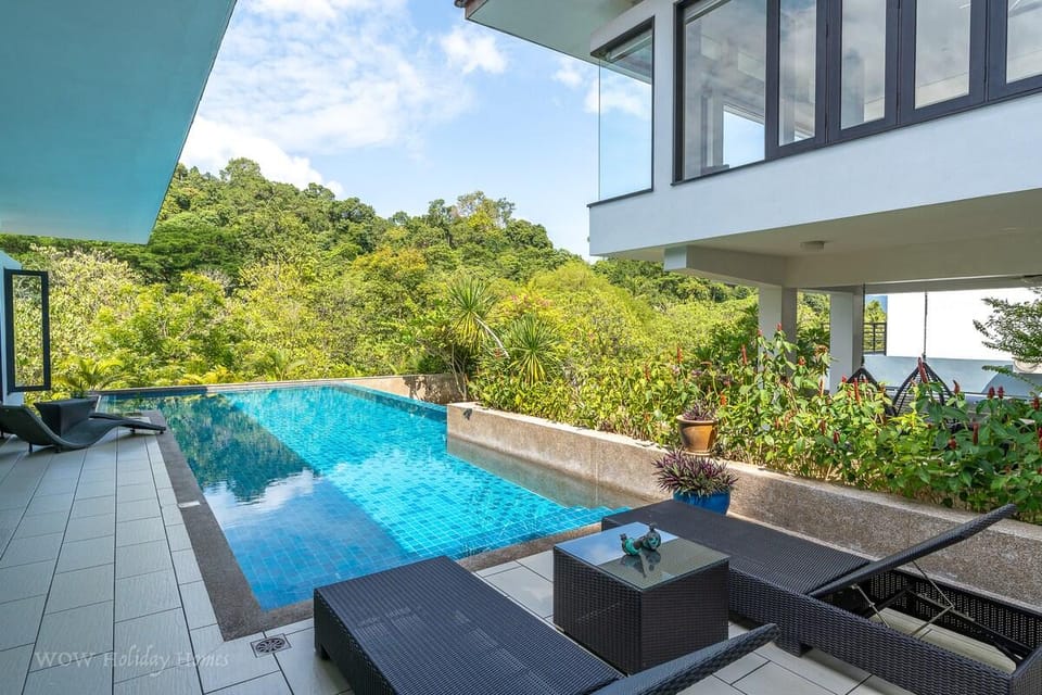 Villa 4 Luxury Private Pool Villa @wowholidayhomes Villa in Kedah